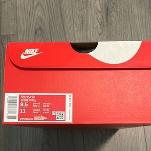 Nike Air Max 90 Red Box